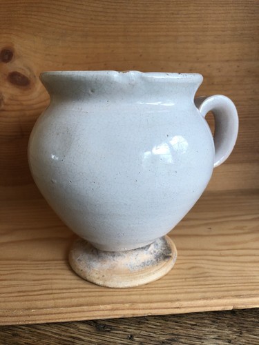 Ancien petit pot - petit,