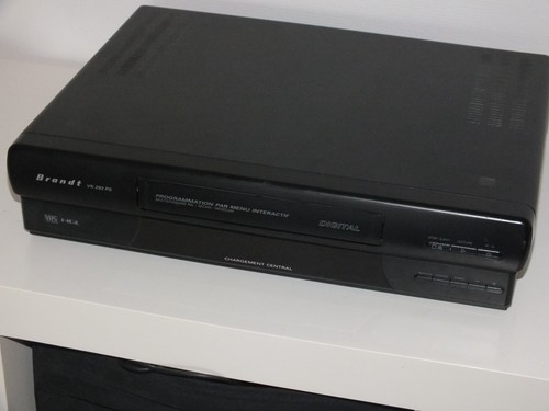 Magnétoscope vhs vcr brandt - vcr,