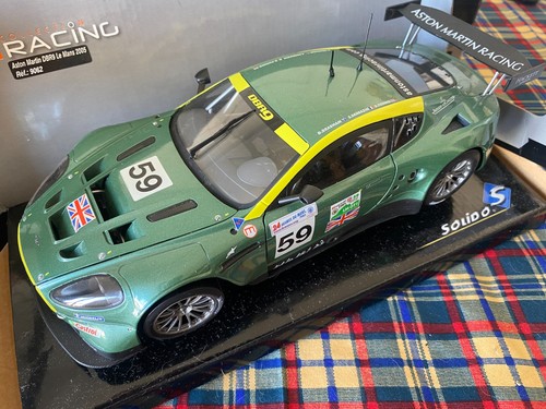 Miniature solido rare - 1/18,