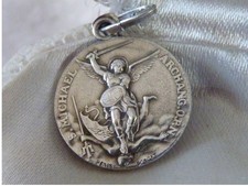 ancienne médaille religieuse