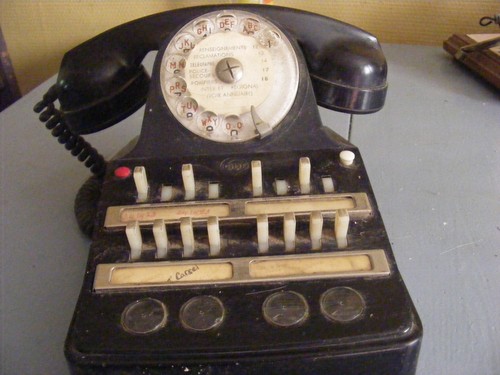 Téléphone vintage - téléphone, en