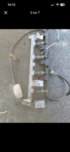 Rampe injection mazda - rampe, d’injection
