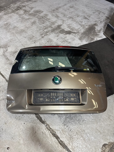Hayon skoda yeti - skoda, 5l