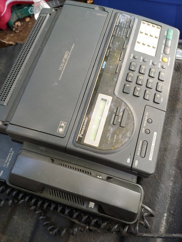 Panasonic f150 telephone - panasonic,