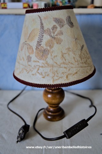 Lampe avec abat jour fleurs - lampe,