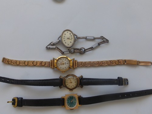 Lot montres anciennes 2 - ,
