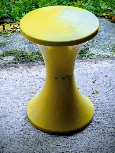 Tabouret vintage tam - -tam, jaune