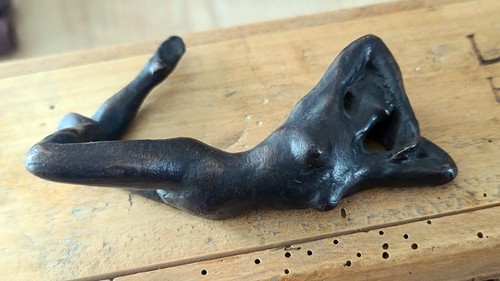 Femme nue bronze signé - nue,