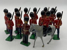 Britains Garde Royale Britannique 14 Figurines avec Cavalier Plomb 54 mm