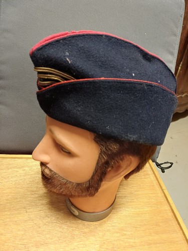 Ancien bonnet police - de,