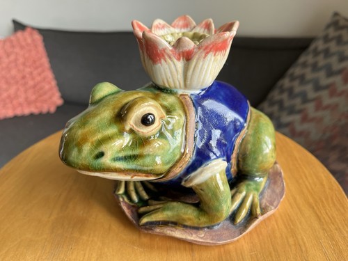 Barbotine zoomorphe grenouille - barbotine,