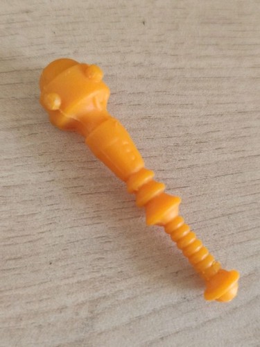 Massue arms man - massue, he-man