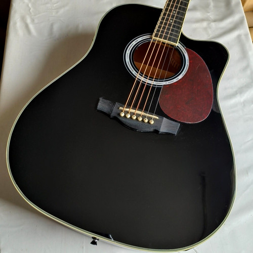 Guitare electro acoustique - ,