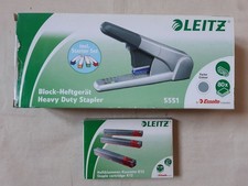 Agrafeuse de bureau Leitz 5551 "Heavy Duty" 80 feuilles, avec boites d'agrafes