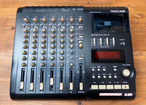 Enregistreur cassette pistes - 4,
