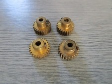 MECCANO: 4 pignons 19 dents -