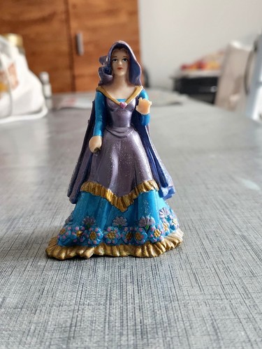Statuette figurine de - statuette, /