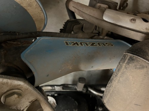 Suzuki rv90 blue plastic - plastic, frame