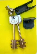 2 CLES DIERRE et Kit  MIA