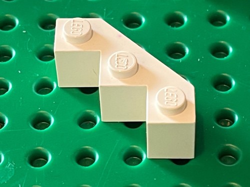 Lego white brick - facet, ref
