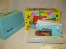 Vintage 70s Ancienne MACHINE