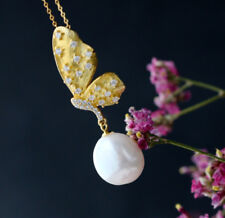 B06 Pendant Butterfly Gold Plated Holds White Baroque Pearl Sterling Silver 925 