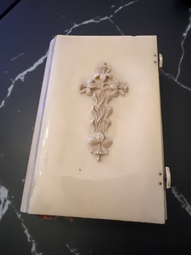 Ancien livre religieux - , /