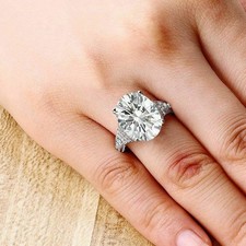 Bague de fiançailles taille