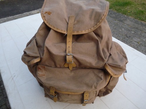 Ancien sac dos toile - à,
