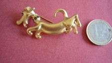 BROCHE / TECKEL / METAL DORE