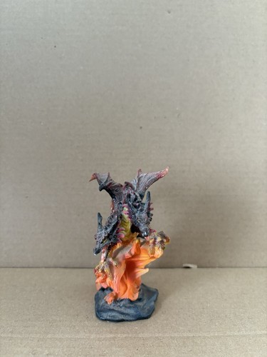 Figurine dragon feu - feu, fantasy