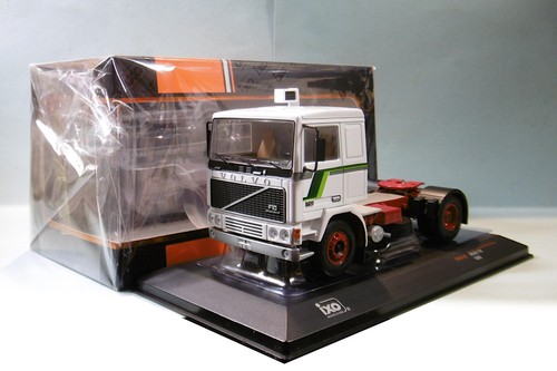 Ixo camion volvo f10 - camion, 1983