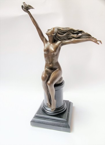 Bronze statue femme avec - bronze, de