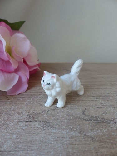Figurine miniature chat - chat, persan