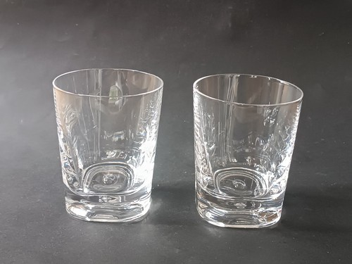 Verres à whisky en - **2,