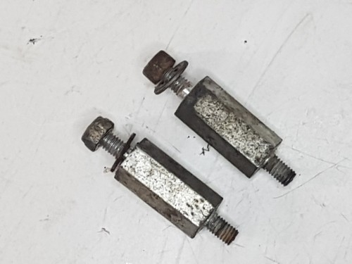 Ecrous moteur briggs - ecrous, &