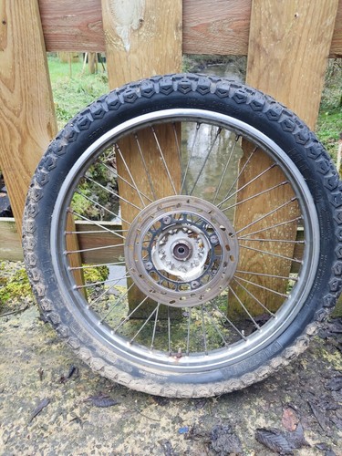 Jante roue avant pneu - jante,