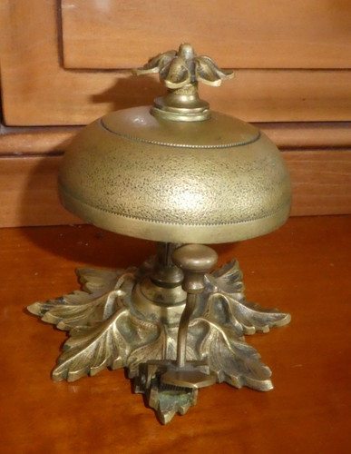 Cloche sonnette hotel table - cloche,