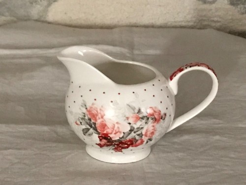 Petit pot crème lait en - pot, à