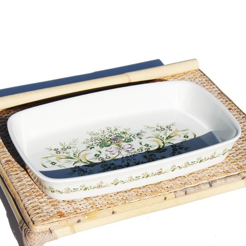 Plat four vintage en - plat,