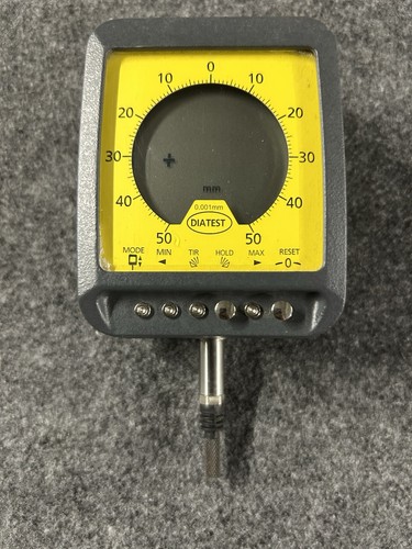 Comparateur électronique