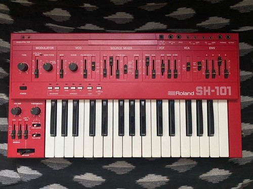 Synthétiseur analogique