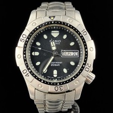 Casio Marlin Black & Silver Stainless Steel Day Date 200m Dive Watch MD-721