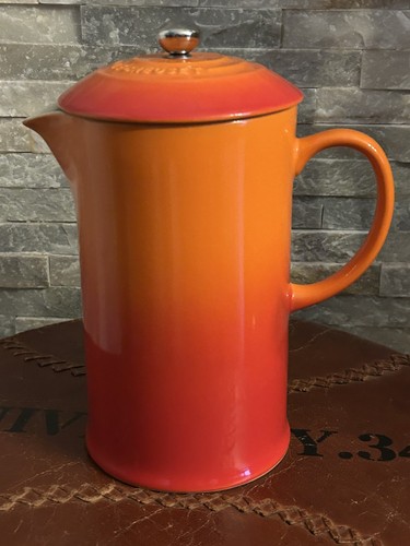 Cafetière piston le - à,