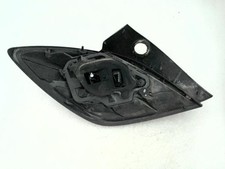 Feu arriere principal droit