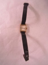 MONTRE CERTINA PLAQUE OR