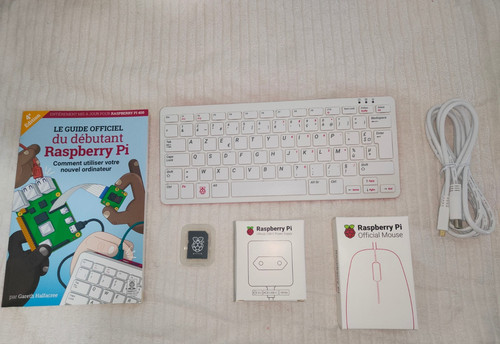 Raspberry 400 kit - pi,