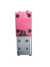 MOOG D633-7396 Type