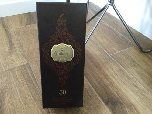 Wisky glenfiddich ans âge - 30,