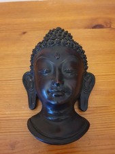 Tête de bouddha en argile